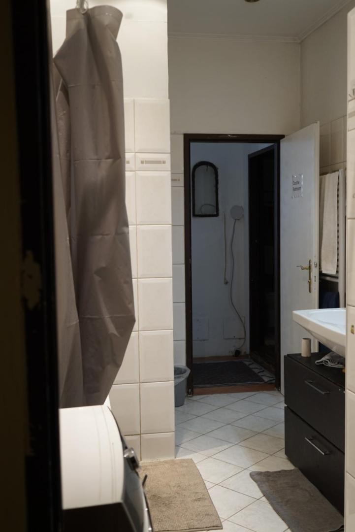 U6 Schoepfwerk Hostel 1 Відень Екстер'єр фото